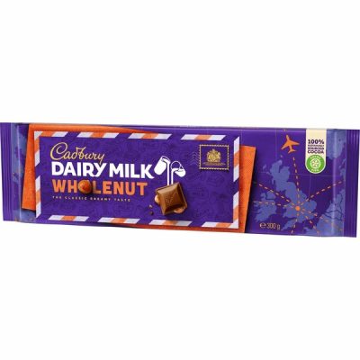 CADBURY DAIRY WHLNUT BAR 300GM